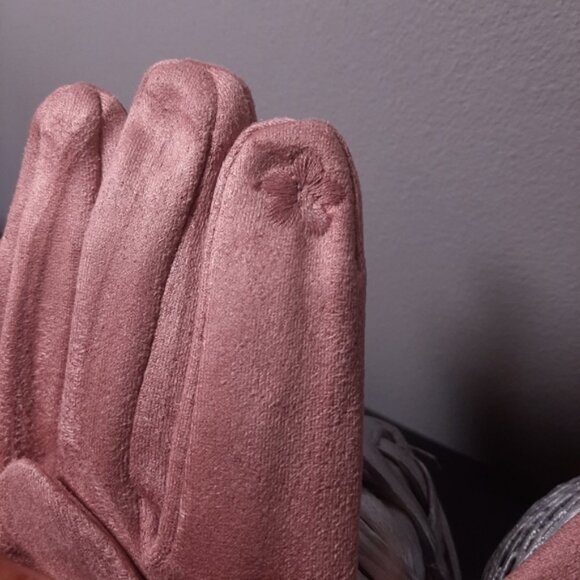 NEW Ultra Soft Faux Suede Leopard Fur Touch Screen Gloves Pink Winter Luxurious - Picture 6 of 6